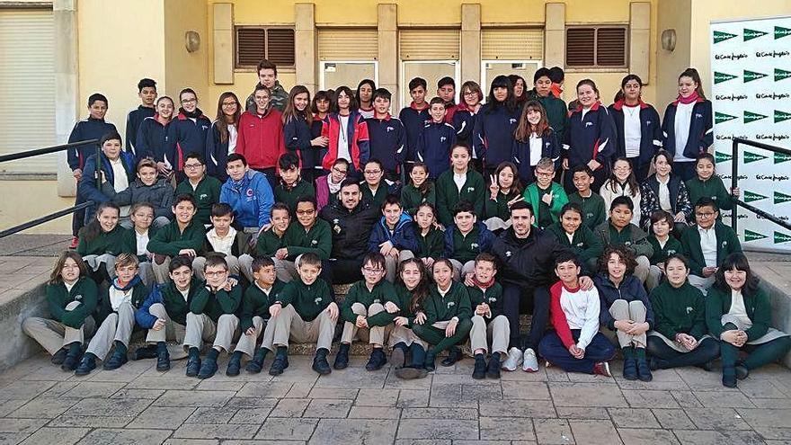 Visita del Palma Futsal al colegio El Temple