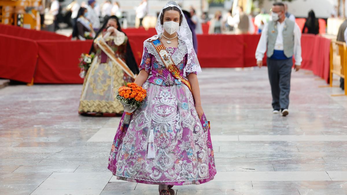 Búscate en el segundo día de Ofrenda por la calle Caballeros (entre las 17.00 y las 18.00 horas)