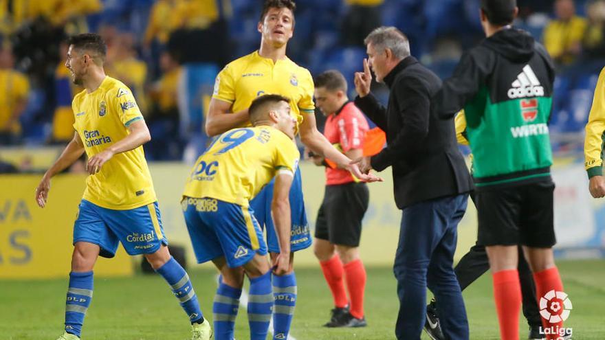 Las Palmas llega a La Rosaleda con la calculadora en la mano