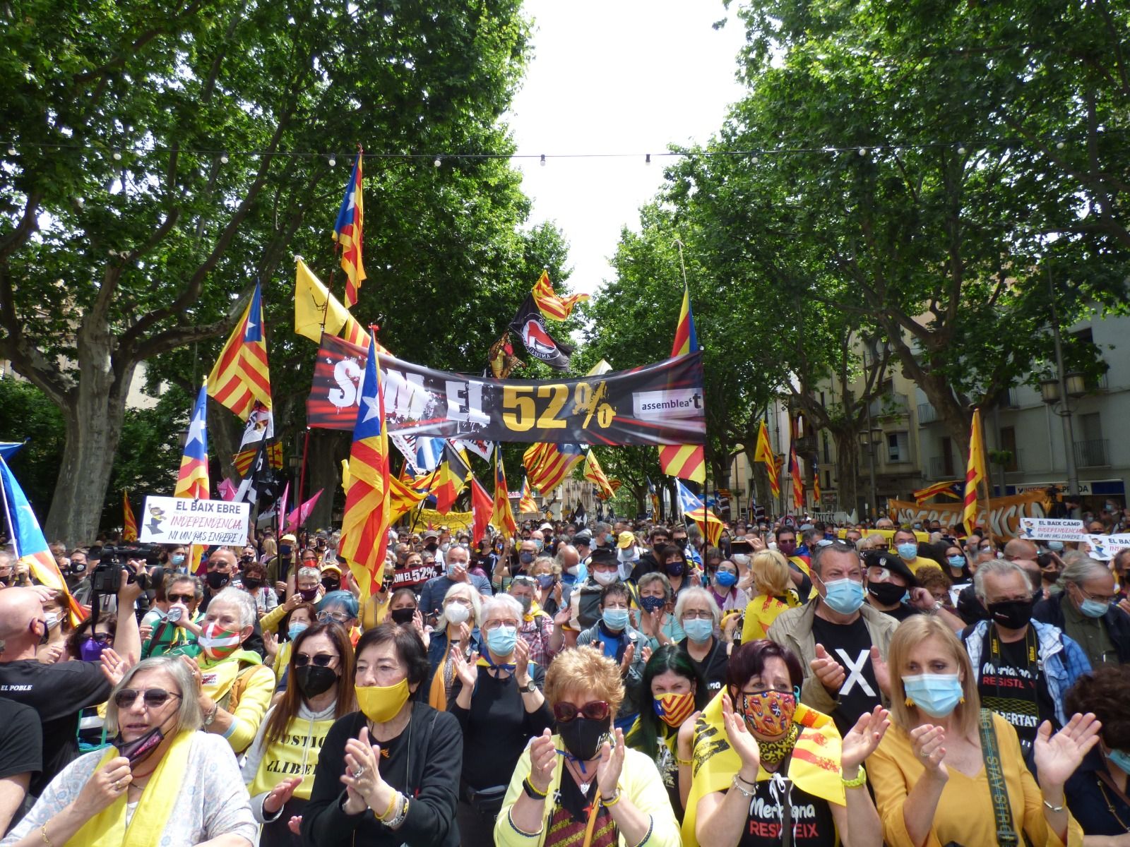 L'ANC pressiona el Govern per fer efectiva la independència i Òmnium crida a la mobilització ciutadana