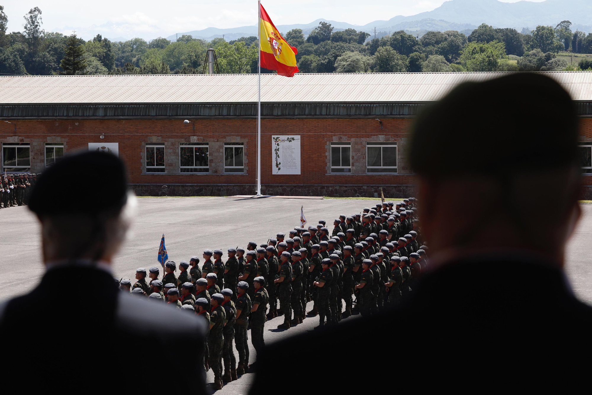 En imágenes: Los actos conmemorativos del aniversario de la Brilat Galicia VII, en el acuartelamiento Cabo Noval