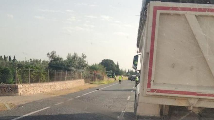 Autofahrerin fährt Mutter und Tochter auf Fahrrad an: Mädchen stirbt nach Unfall auf Mallorca