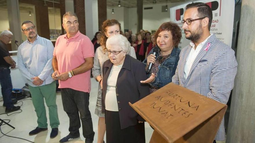 Homenaje póstumo a Lola Fernández