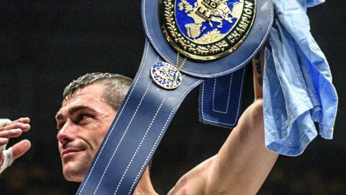 Andoni Gago sigue siendo el campeón de Europa pluma