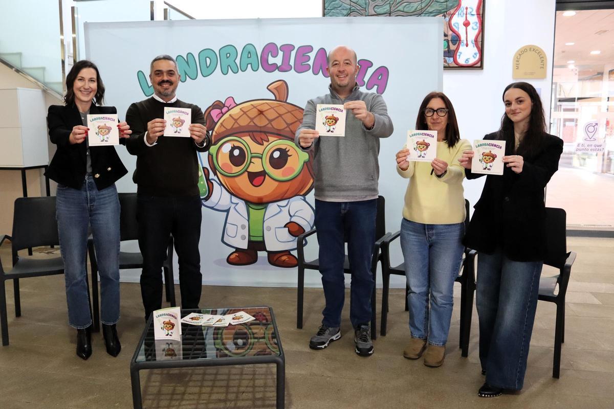 Verónica Bolón, esquerda, Daniel Pérez, Iván Andrade, Maica Ures e Olalla Rama.