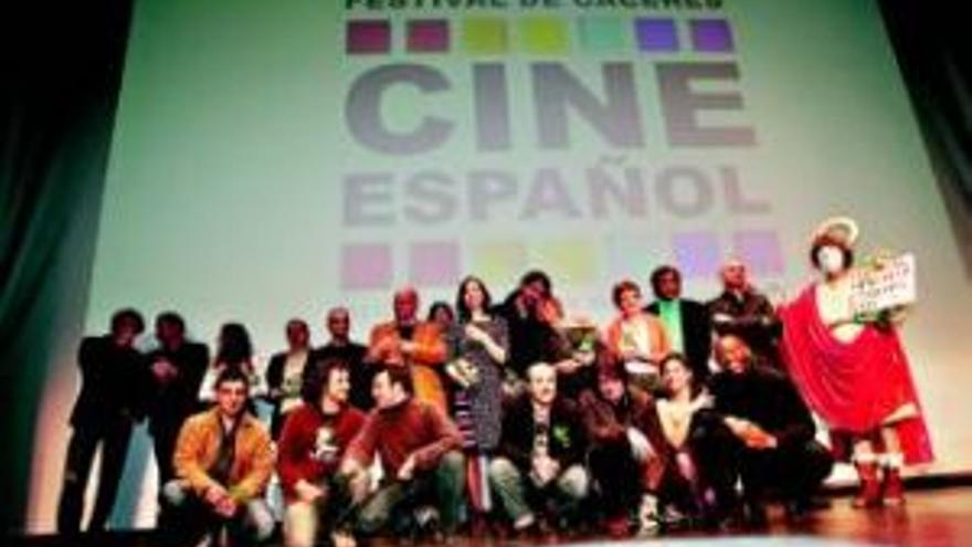 La cúpula de la Academia arropará la entrega del premio de cine a Cáceres