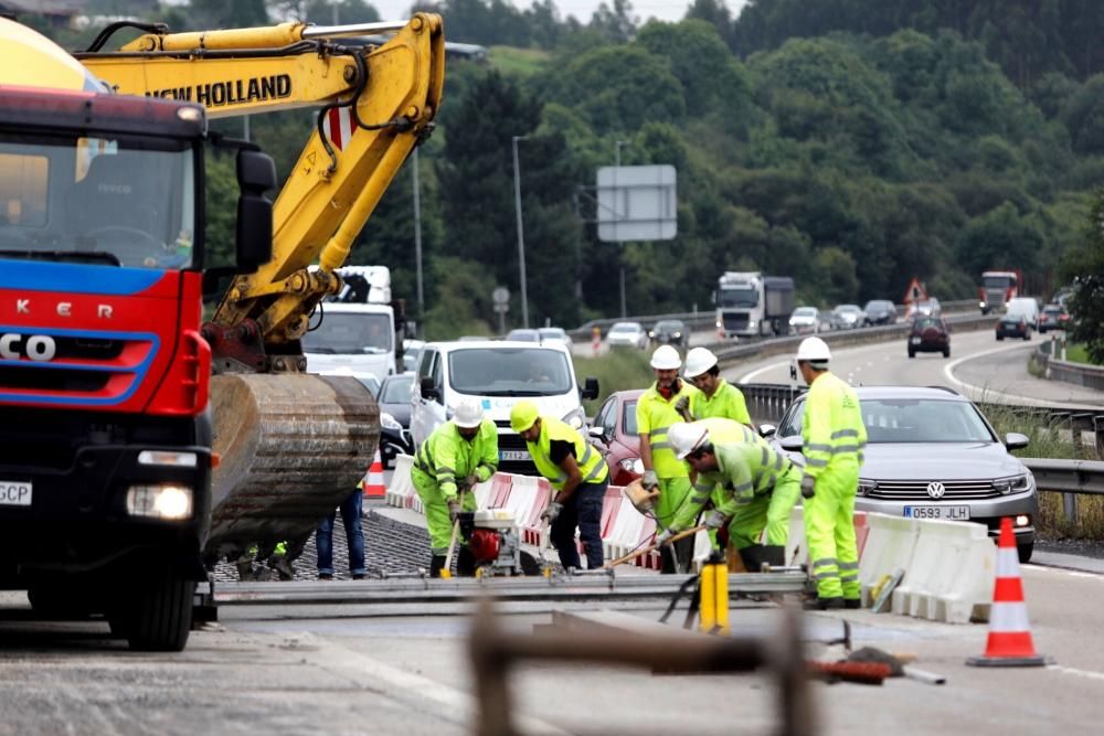 Obras en la autopista "Y" a la altura del Montico