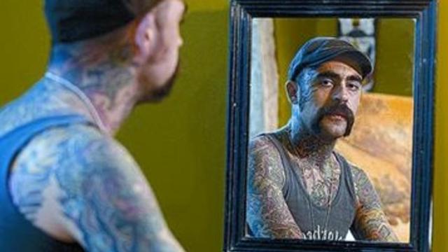 «Ahora vienen a tatuarse niñas de pasta con su mamá»_MEDIA_1