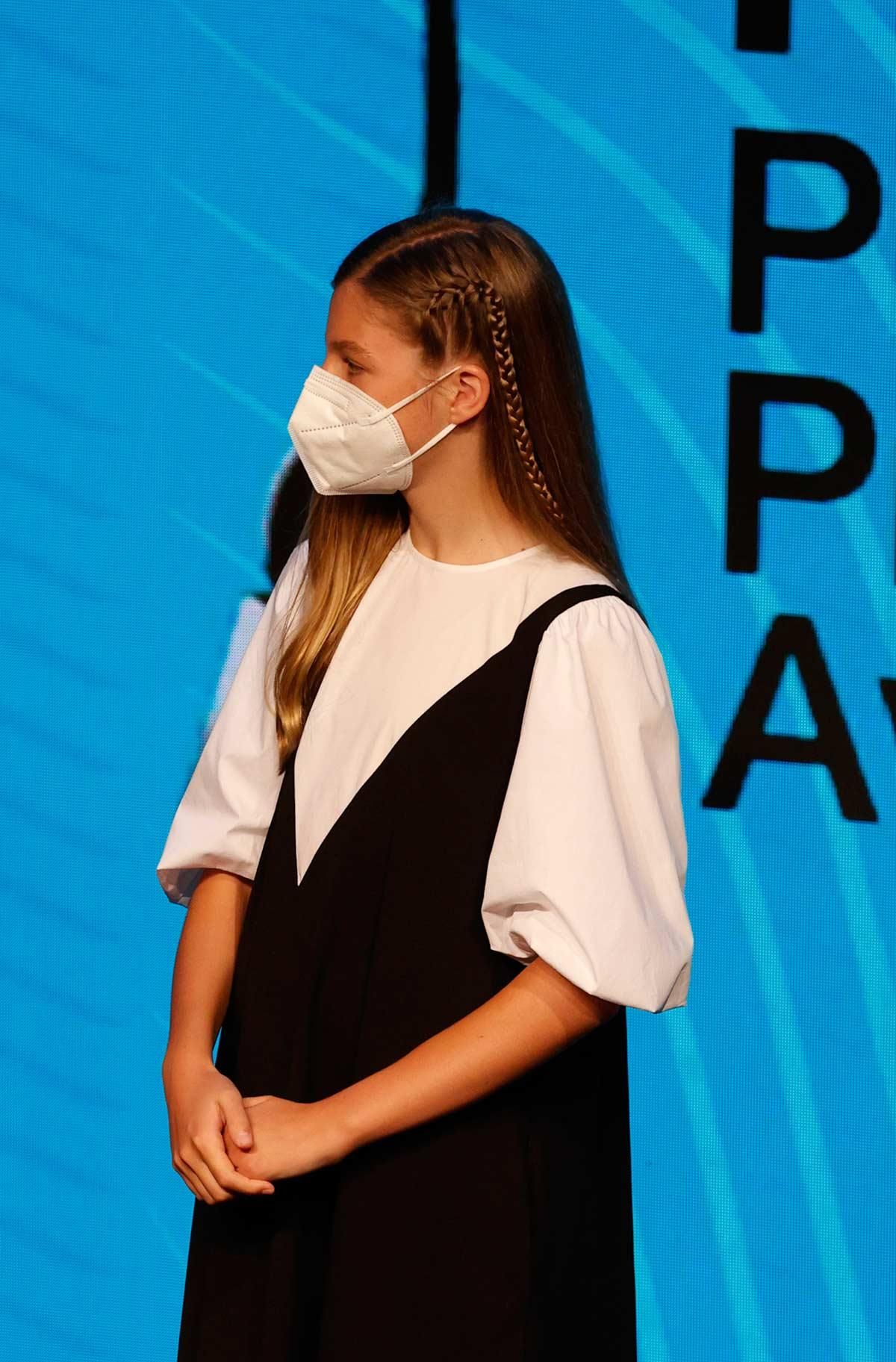 El peinado con trenza de la infanta Sofía en la ceremonia de entrega de los Premios Fundación Princesa de Girona