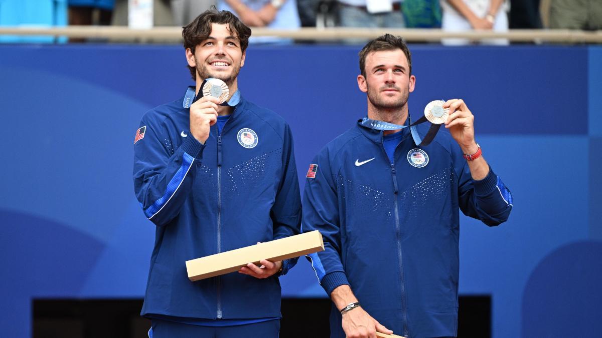 Taylor Fritz y Tommy Paul, con la medalla de bronce en París