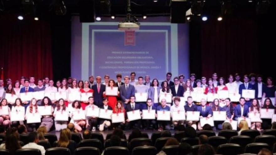 Un estudiante premiado en Madrid abochorna al sistema educativo