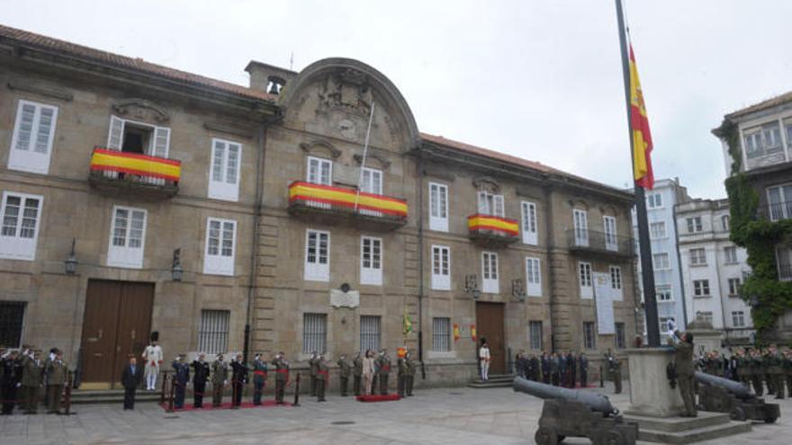 El Día de las Fuerzas Armadas exhibirá material militar en la Dársena de A Coruña del 8 al 11 de junio