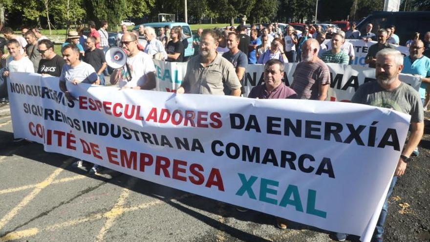 Trabajadores de Xeal reclaman a la Xunta que exija a la empresa el cumplimiento de las concesiones