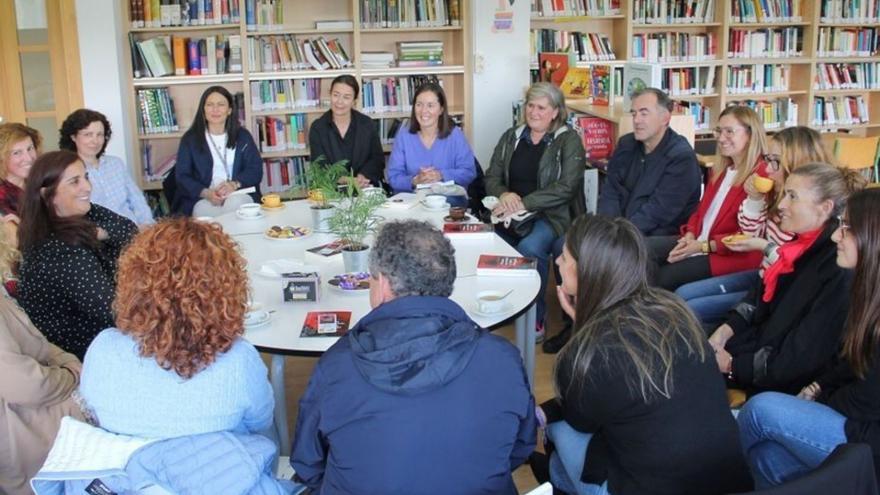 Encontro literario coa escritora Arantza Portabales en Baio / IES m.r.