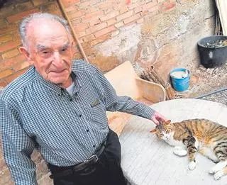 Salvador Vicens: «Fins i tot em feien tallar el NO-DO si hi sortien banyadors»