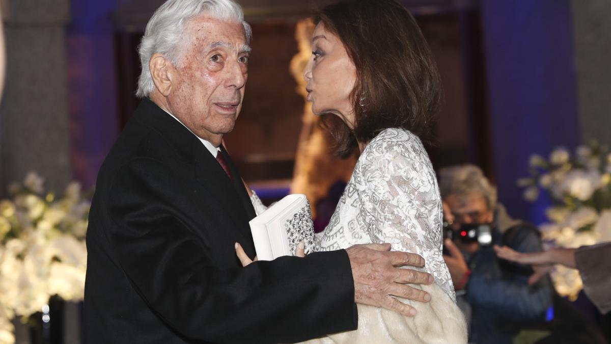 Isabel Preysler reacciona a la muerte de Vargas Llosa de la manera más inesperada