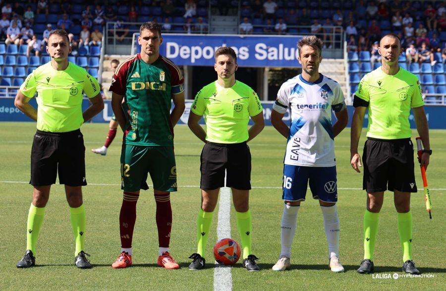 Así fue el partido entre el Oviedo y el Tenerife