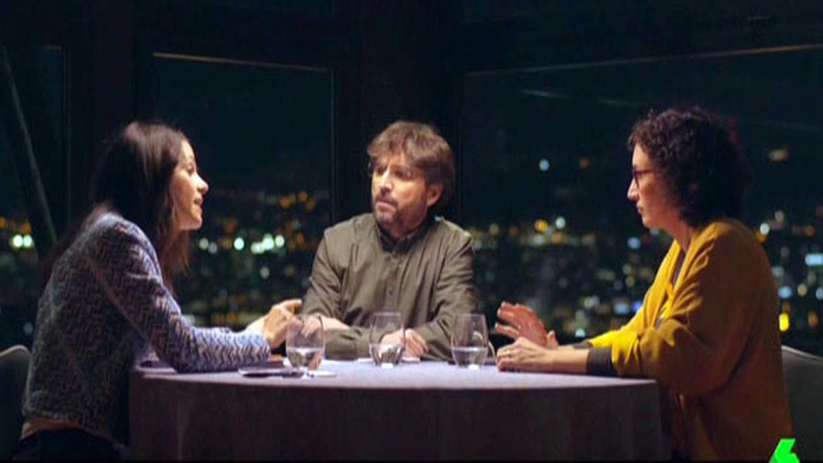 Jordi Évole, entre Inés Arrimadas i Marta Rovira, al programa de La Sexta ’Salvados’.