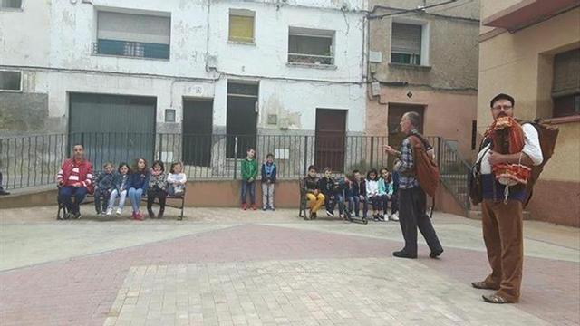 Los vecinos se vuelcan en los actos populares de San Jorge