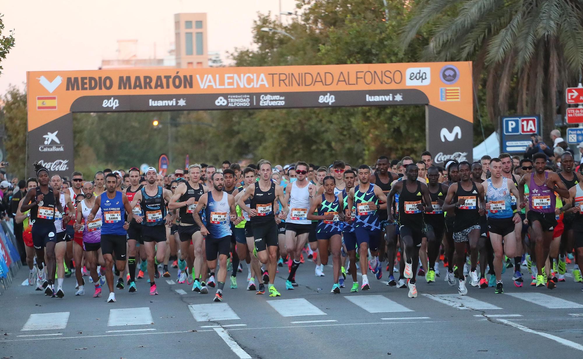 Busca tu foto en la Media Maratón de València