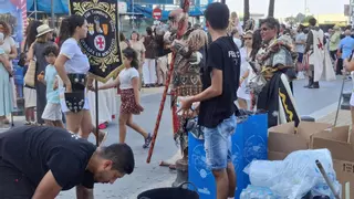 Del remojón de las carrozas a la gota gorda del desfile de Moros y Cristianos: el cambio climático altera las fiestas de Dénia