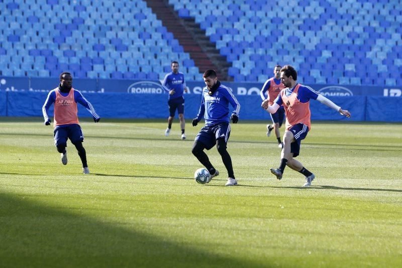 Partido de entrenamiento del Real Zaragoza en La Romareda