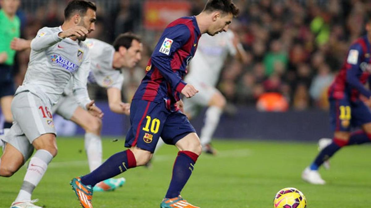 Messi cometió un riguroso penalti sobre Jesús Gámez