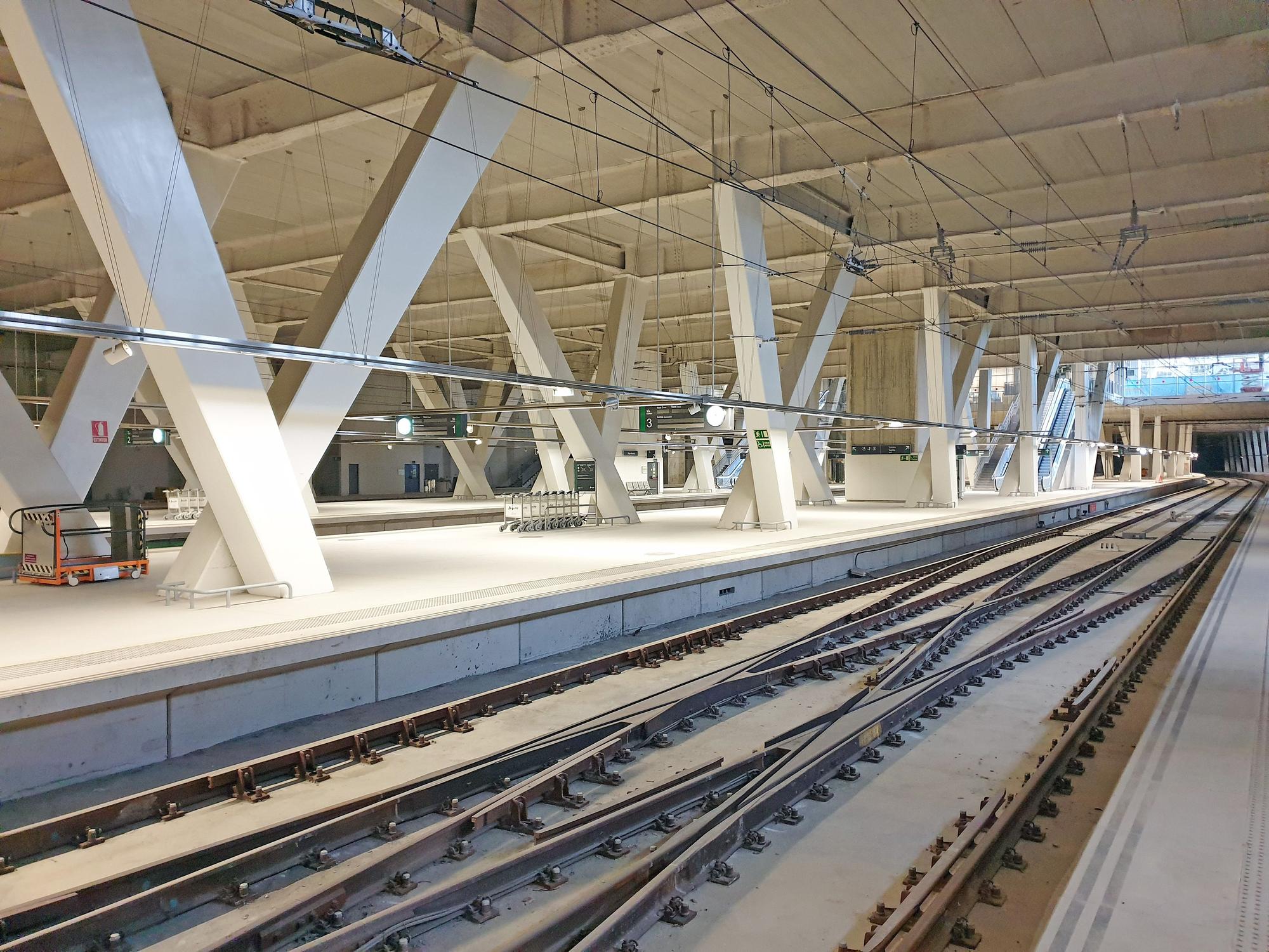 Recorrido por los 'horrores' de la estación de Urzáiz