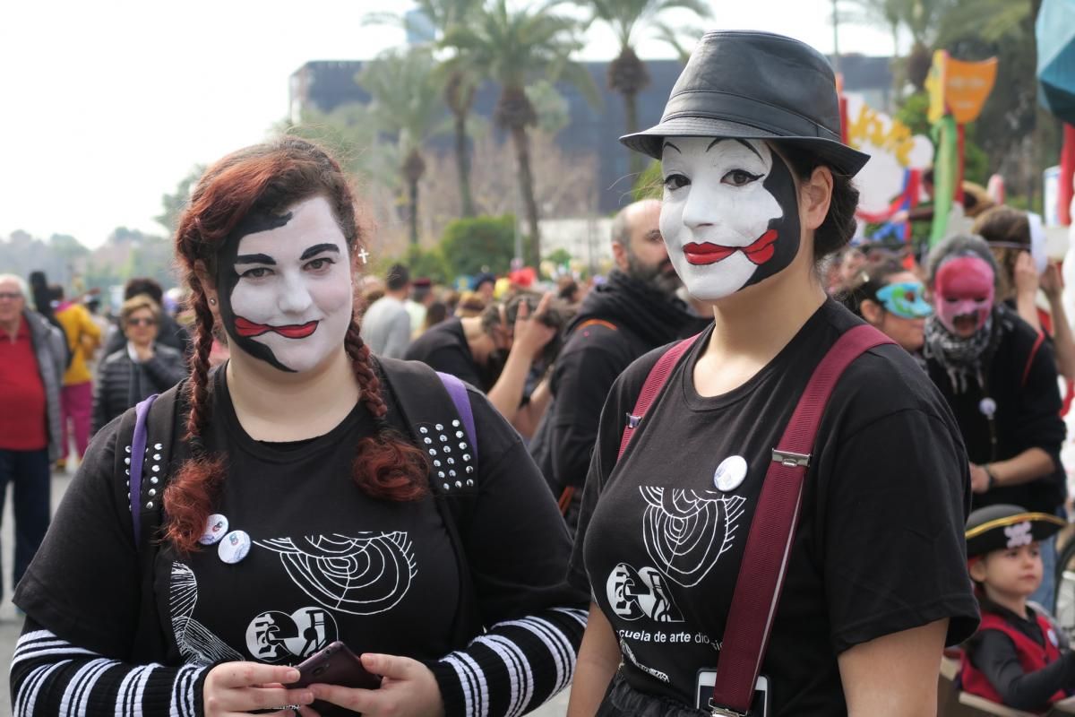 El gran desfile del Carnaval de Córdoba, en imágenes