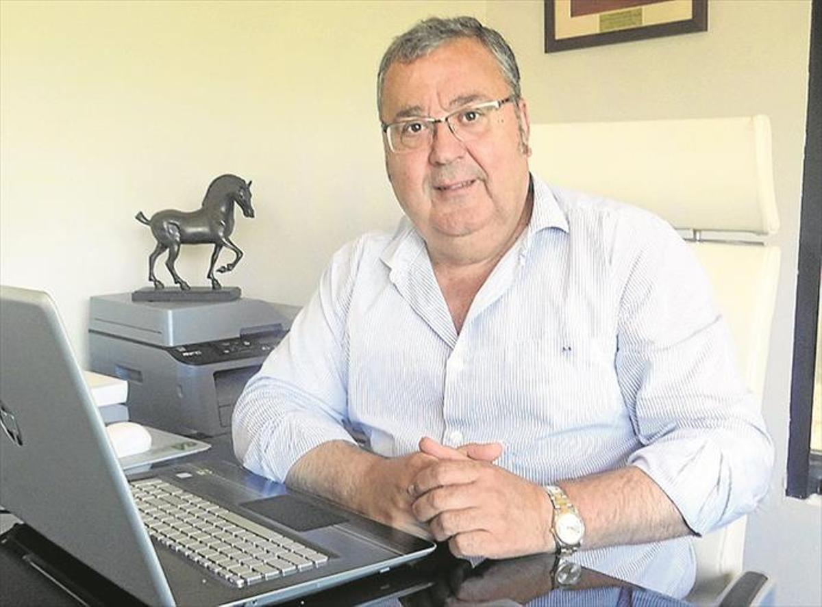 Antonio Arenas: "Hay que investigar fuentes sin control del virus"