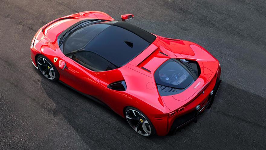 El nuevo Ferrari SF90 Stradale, presentado ayer. // Ferrari