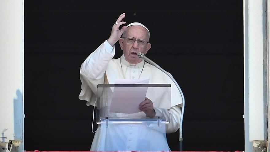 El Papa Francisco asegura que los abusos sexuales son crímenes repugnantes