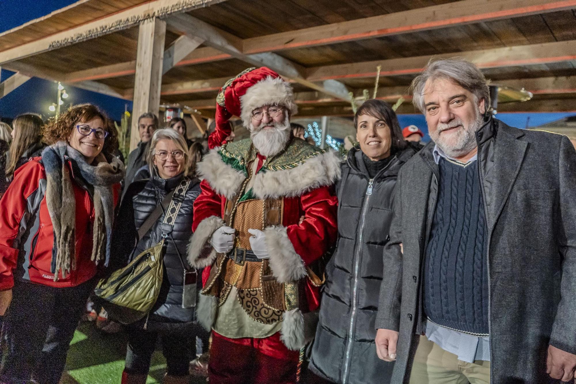 Sant Fruitós obre la pista de gel i el Mercat de Nadal