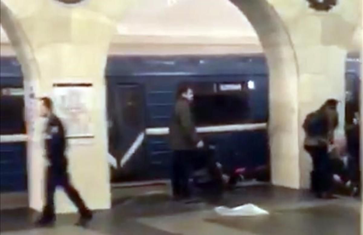 Las imágenes de la explosión en el metro de San Petersburgo