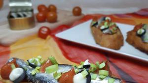 Las torrijas saladas con sardinillas son una gran opción para Navidad.