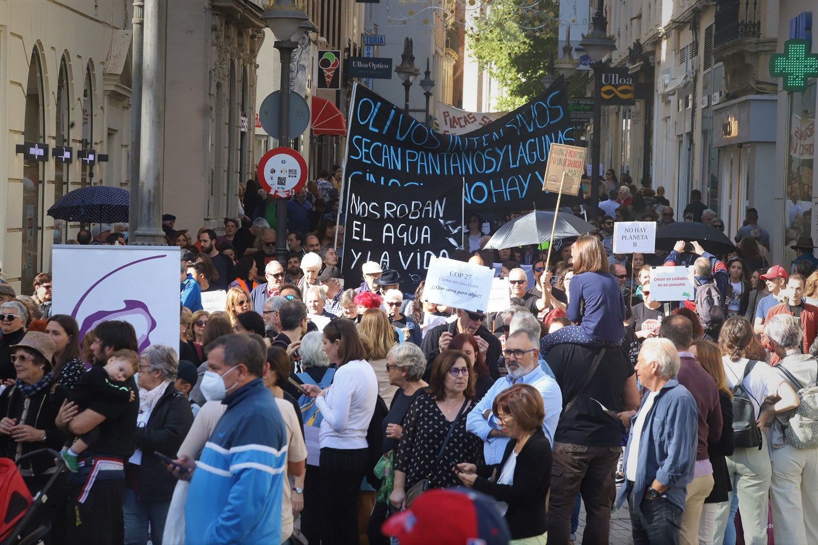 Córdoba se une a las movilizaciones contra el cambio climático: "¡No hay planeta B!"