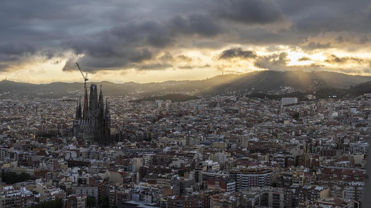 Una de las vistas de Barcelona desde lo alto de la Torre Glòries.