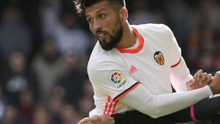 Garay: &quot;Queremos que siga Voro&quot;