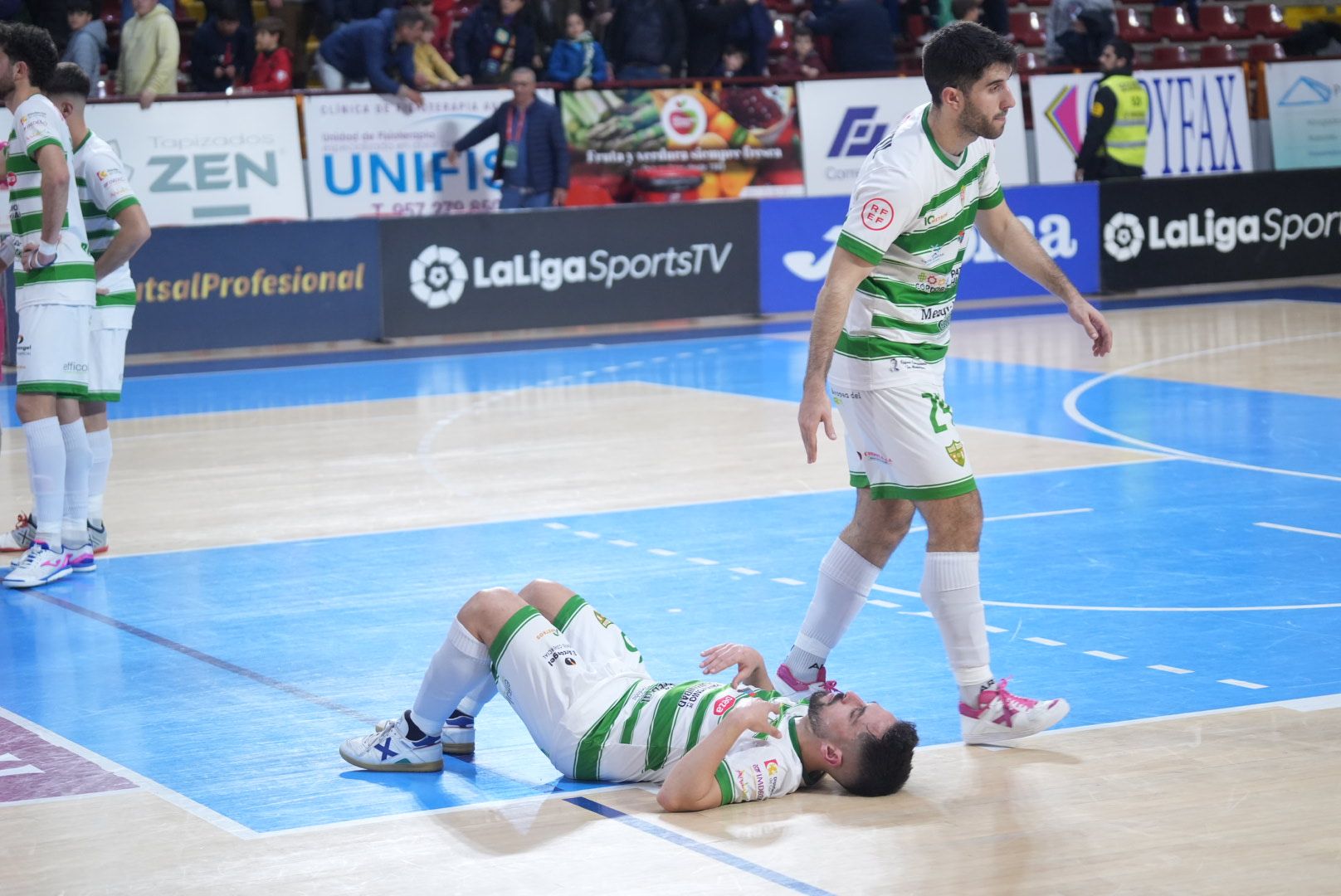 En imágenes Futsal Córdoba Barcelona