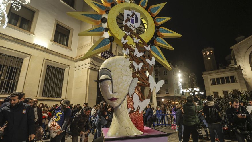Comienza Fogueres en Nadal con la Plantà