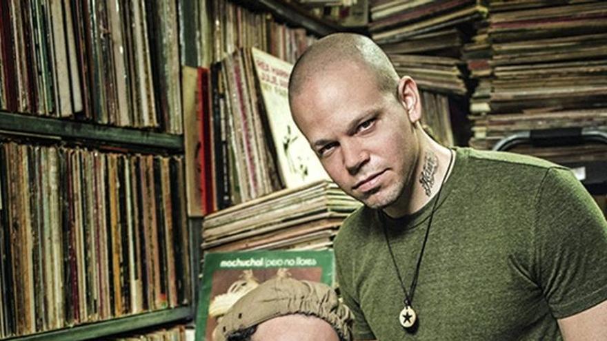 Calle 13 publica en España su oda al 15-M