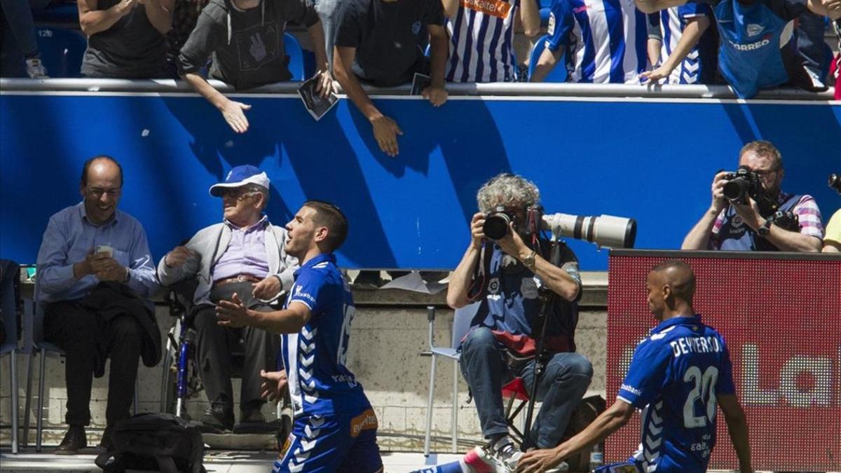 Theo Hernández celebra su gran gol al Athletic el domingo