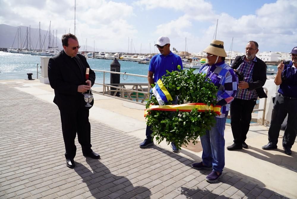 El buque escuela 'Juan Sebastián Elcano' visita por primera vez La Graciosa