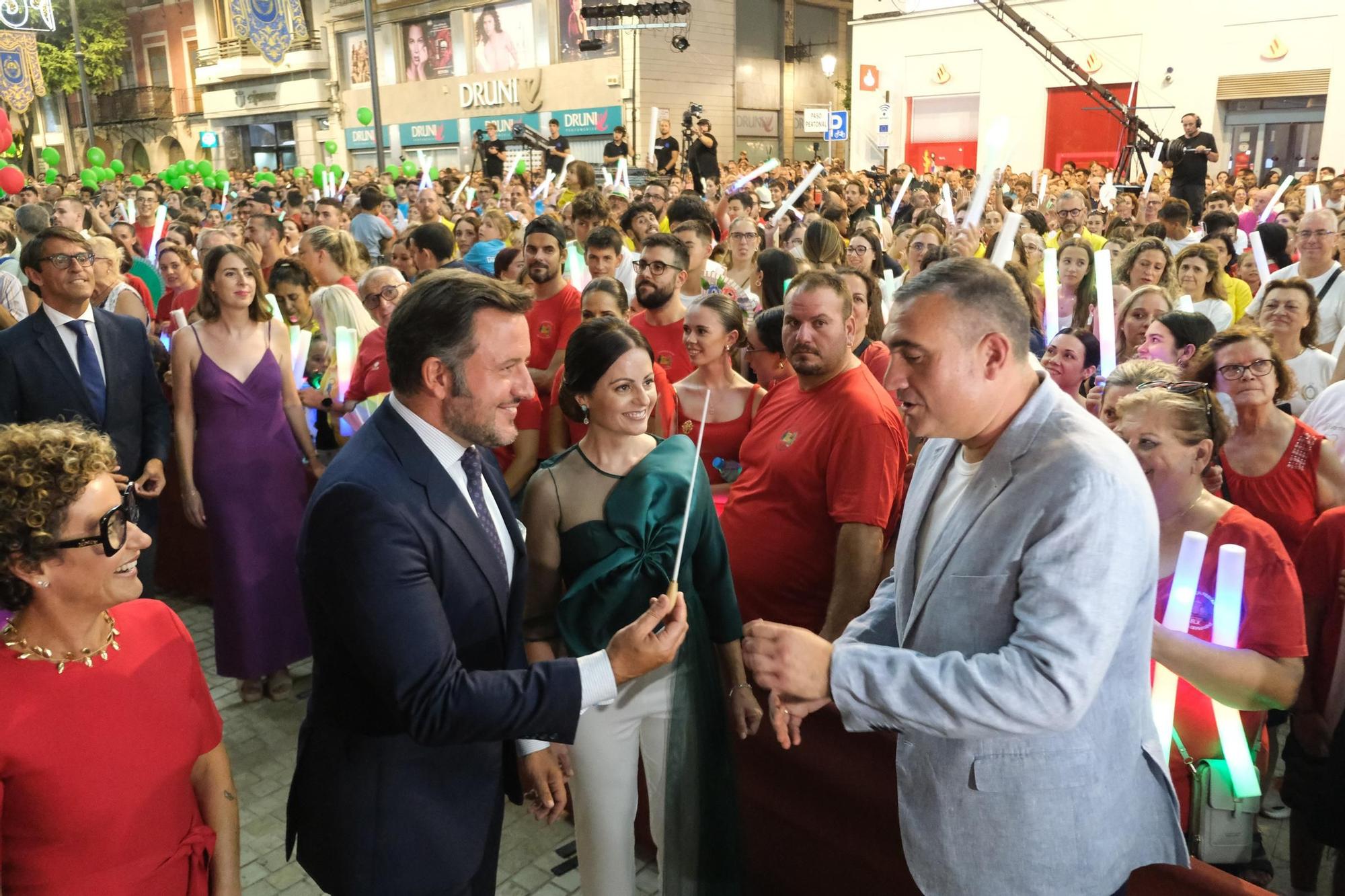 Así ha sido el acto del pregón de las Fiestas de Elche