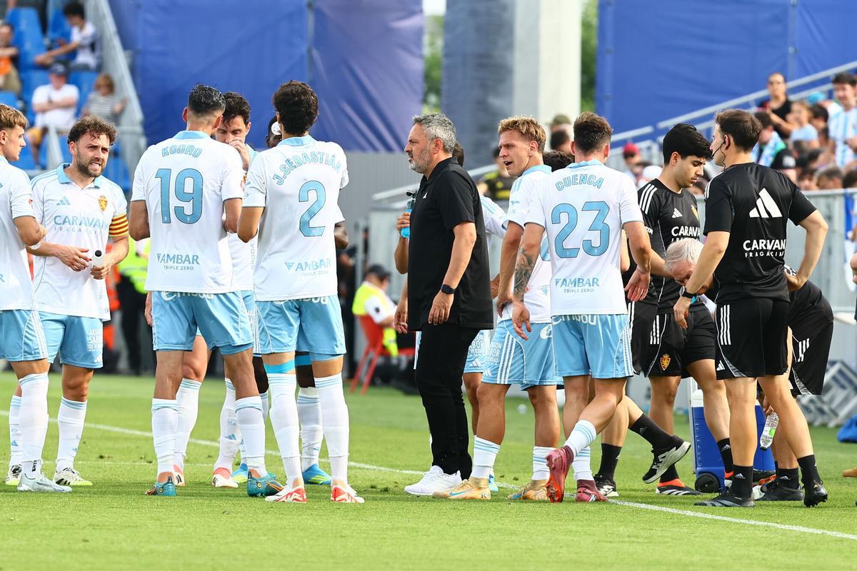 estadio modular Ibercaja, partido de segunda división entre el real Zaragoza y el Málaga club de fútbol. último partido del real Zaragoza en segunda división.