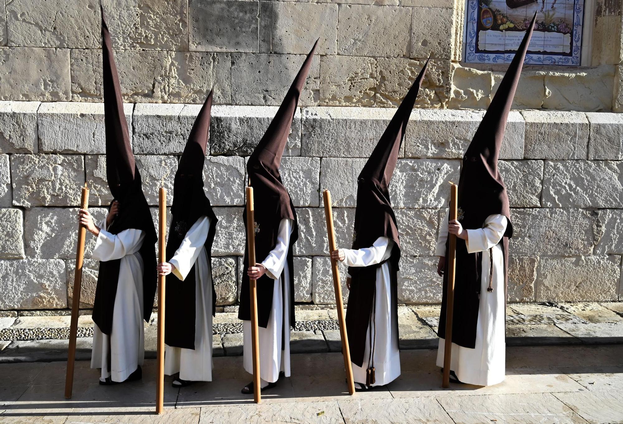 Las mejores imágenes del Martes Santo en Elche