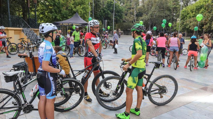 Más de 400 bicis toman las calles de Orihuela