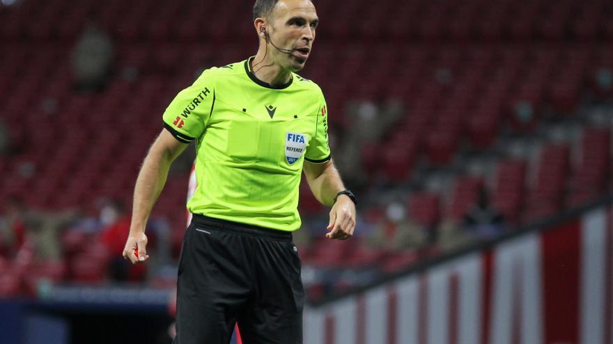 Cuadra Fernández, un árbitro internacional para pitar el Cacereño-Real Madrid