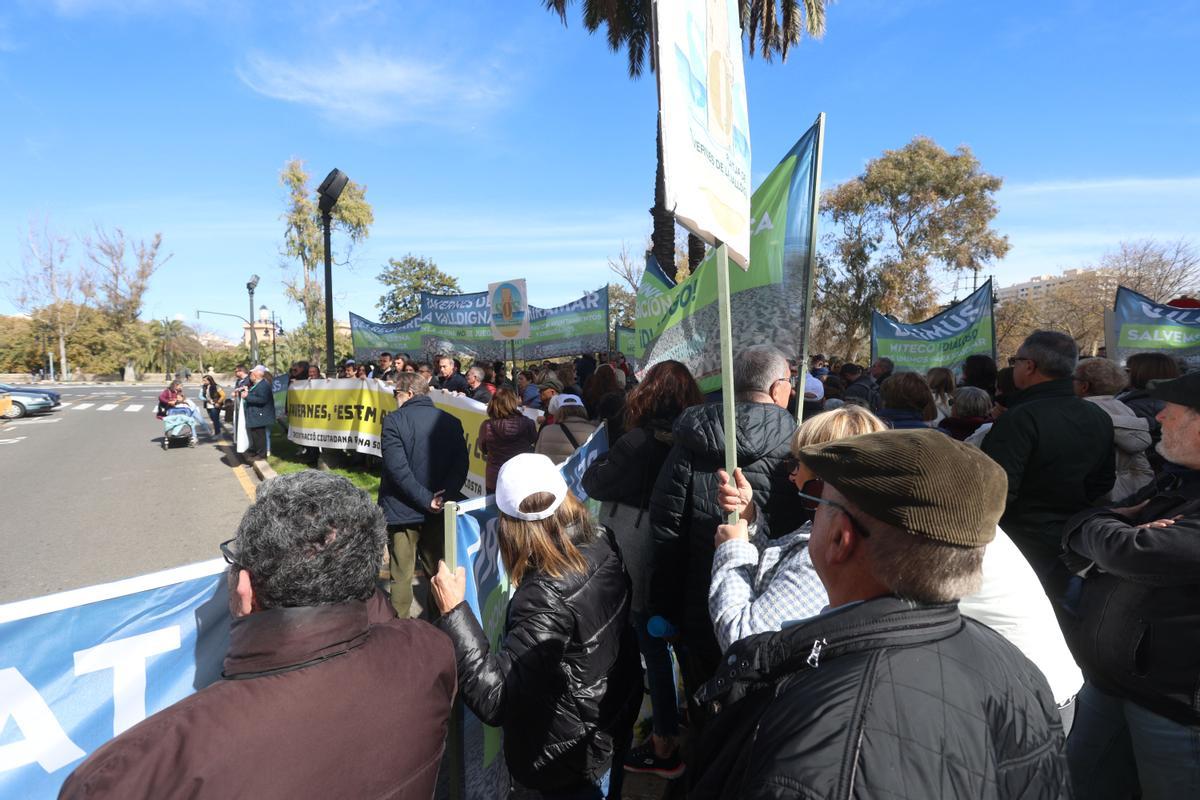 Concentración en defensa del litoral de la Comunitat Valenciana.