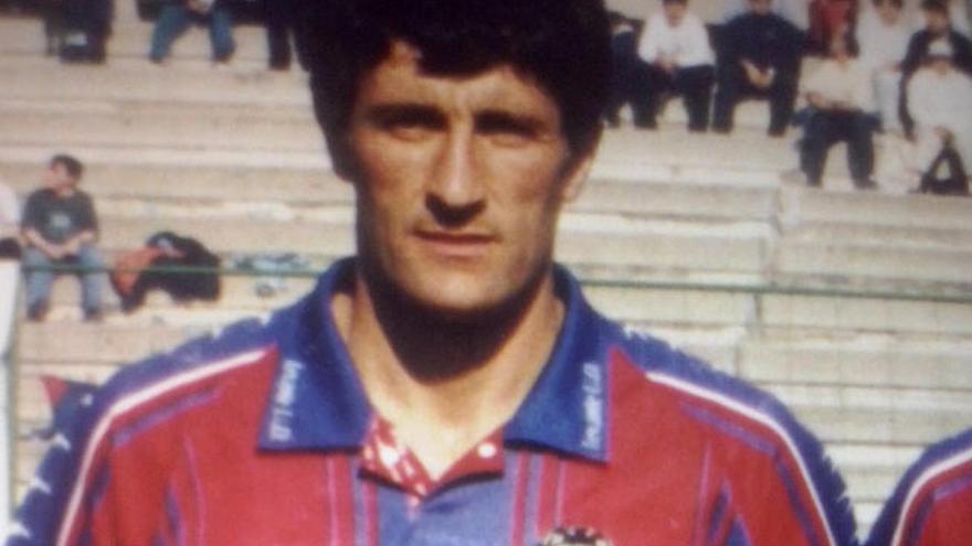 Setién, con el Levante en 1996.